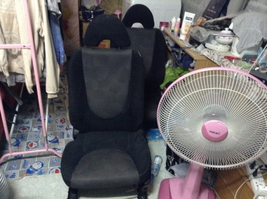 เบาะ Honda Jazz คู่ละ 2800 บาท