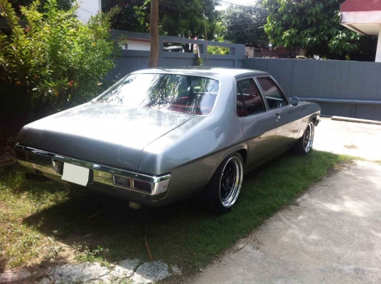 ขายรถคันใหญ่holden ขายรถคันใหญ่holden