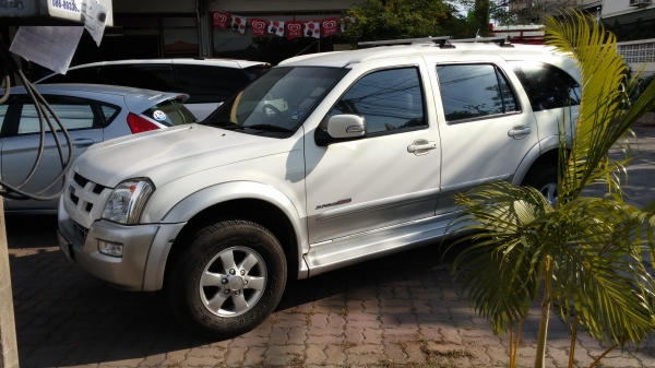 ขาย ISUZU MU7 ปี 2005 เกียร์ธรรมดา 2WD ขาย ISUZU MU7 ปี 2005 เกียร์ธรรมดา 2WD