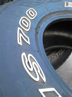 31X10.50R15 MAXXIS BRAVO 700 A/T TEL.081-427-3941 31X10.50R15 MAXXIS BRAVO 700 A/T TEL.081-427-3941