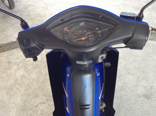 ราคาถูก ขี่กลับได้เลย ขาย!!! เวฟ100ยูบ็อก สภาพแต่ง ปี48 รถเครื่องดีคับ ทะเบียนครบ