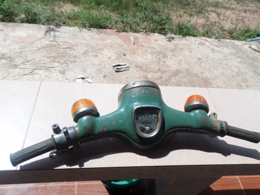 ขายชุดแฮนชี50เดิมๆสภาพสมบูรณ์+ไฟหน้า+ไฟเลี้ยว+สวิชท์แฮน+เรือนไมล์ราคา1200บาทรวมส่งทั่วไทยสนใจ 080-1696651 ของยุอำนาจเจริญ