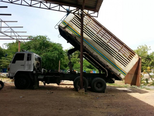 ขายหัวคัสซี240 สนใจติดต่อได้ที่ 085-3635720