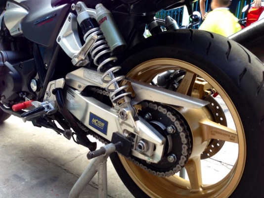 ต้ำพระราม2ขาย HONDA CB1300 ปี2005 หัวฉีดอินวอย สรรพสามิต สภาพนางฟ้า สีเดิมๆ ไมล์280 สเปคเมกา ต้ำพระราม2ขาย HONDA CB1300 ปี2005 หัวฉีดอินวอย สรรพสามิต สภาพนางฟ้า สีเดิมๆ ไมล์280 สเปคเมกา