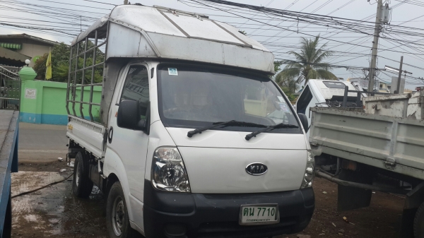 ขาย4ล้อเกียร์2700 ทะเบียไม่ติดเวลาวางเครื่องอีซูซุ4JG2 100แรงม้า  สภาพดีพร้อมใช้