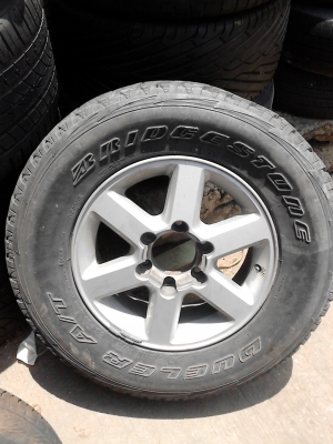 6 รู ขอบ 16   ขาย MAG ISUZU  16X7JJ. มี 1 วง   TEL.081-427-3941