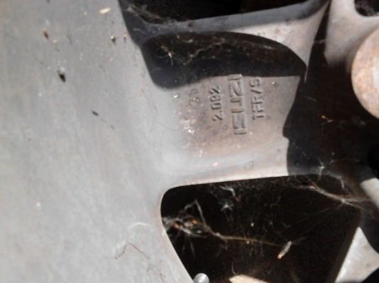 6 รู ขอบ 16   ขาย MAG ISUZU  16X7JJ. มี 1 วง   TEL.081-427-3941