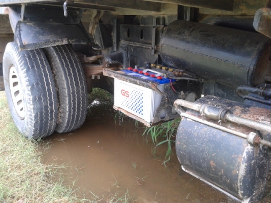 หกล้อดั้ม อีโน่  FC  112  ... 117  แรงม้า  พร้อมใช้งาน เล่มพร้อม..โอน