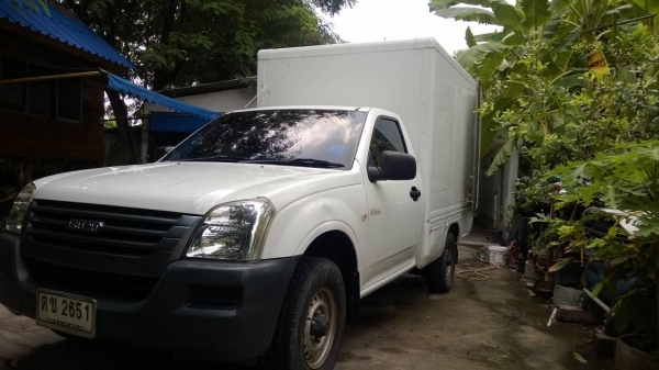 ISUZU SPARK EX  ปี 05 มือแรก เดิมทุกชิ้น