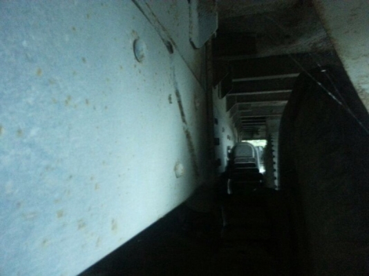 รถอีซูซุ 10 ล้อ รั้ว  ( ไม่ดั้ม )   175 แรงม้า.  สนใจติดต่อ 081 - 6079515