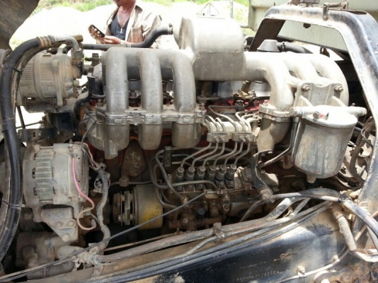 รถอีซูซุ 10 ล้อ รั้ว  ( ไม่ดั้ม )   175 แรงม้า.  สนใจติดต่อ 081 - 6079515