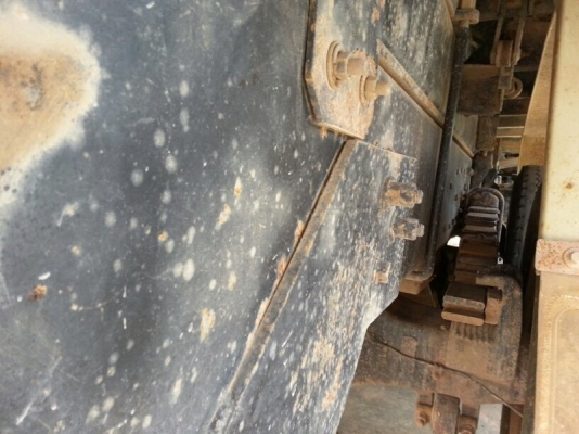 รถอีซูซุ 10 ล้อ รั้ว  ( ไม่ดั้ม )   175 แรงม้า.  สนใจติดต่อ 081 - 6079515