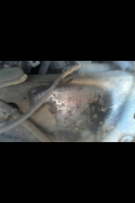 รถอีซูซุ 10 ล้อ รั้ว  ( ไม่ดั้ม )   175 แรงม้า.  สนใจติดต่อ 081 - 6079515