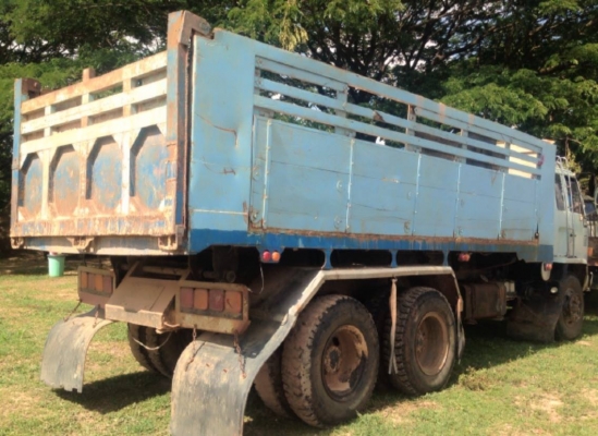 ***ขายแล้วครับขอบคุณ Truck2hand ขาย10ล้อ2เพลาดั้มราคาเบาๆ ISUZU ROCKY FXZ210 คัสซี35 ปี32 แบบรุ่น FXZ13NY เครื่องเดิมเกียร์ 6SA1 210แรง เครื่องดี แน่นดี แรง เกียร์ร้อค สโลวยก ช่วงล่าง2เพลาเดิมๆ คัสซีดี ไม่ปะไมดาม กระบะดั้มพื้นเหล็กข้างไม้ เสาเหล็ก สภาพดี