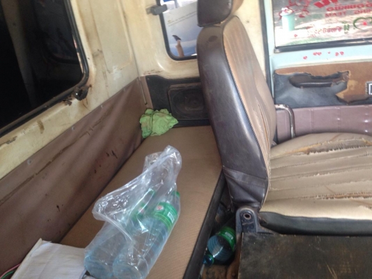 ***ขายแล้วครับขอบคุณ Truck2hand ขาย10ล้อ2เพลาดั้มราคาเบาๆ ISUZU ROCKY FXZ210 คัสซี35 ปี32 แบบรุ่น FXZ13NY เครื่องเดิมเกียร์ 6SA1 210แรง เครื่องดี แน่นดี แรง เกียร์ร้อค สโลวยก ช่วงล่าง2เพลาเดิมๆ คัสซีดี ไม่ปะไมดาม กระบะดั้มพื้นเหล็กข้างไม้ เสาเหล็ก สภาพดี