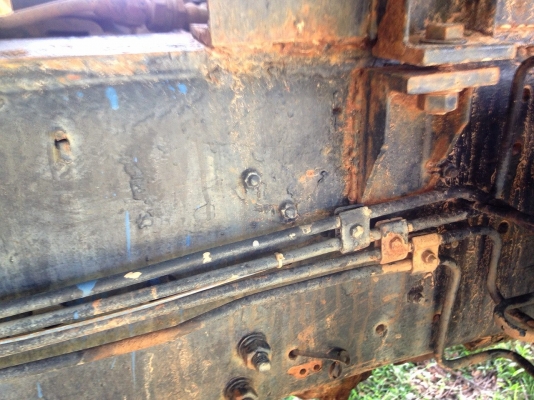 ***ขายแล้วครับขอบคุณ Truck2hand ขาย10ล้อ2เพลาดั้มราคาเบาๆ ISUZU ROCKY FXZ210 คัสซี35 ปี32 แบบรุ่น FXZ13NY เครื่องเดิมเกียร์ 6SA1 210แรง เครื่องดี แน่นดี แรง เกียร์ร้อค สโลวยก ช่วงล่าง2เพลาเดิมๆ คัสซีดี ไม่ปะไมดาม กระบะดั้มพื้นเหล็กข้างไม้ เสาเหล็ก สภาพดี