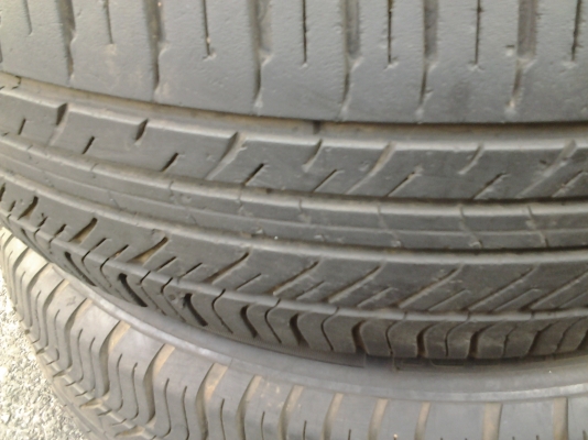 ยาง มิชลิน 175/65/15 ปลาย ปี12  ดอกหนาๆนุ่มๆ