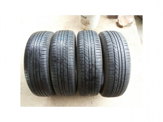 ยาง มิชลิน 175/65/15 ปลาย ปี12  ดอกหนาๆนุ่มๆ