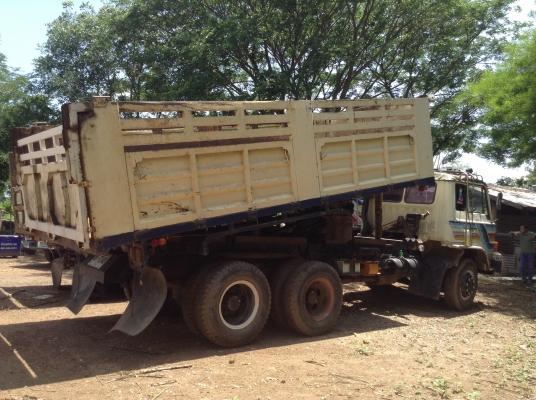 ขาย 10 ล้อ 2 เพลาดั้ม FM176 เจ้าอินทรีย์ คัสซีสวยจัด เครื่อง EH700 168 HP แน่นแรงดีมาก สโลว์เดิม พวงมาลัยพาวเวอร์ เก๋งบาง เบรคเดิม ทะเบียนเต็มพร้อมโอนครับ