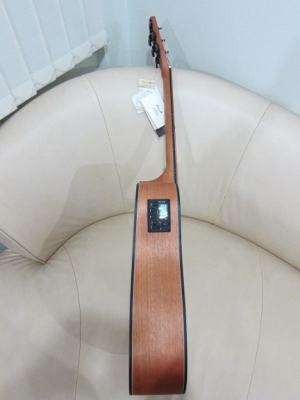 กีต้าร์โปร่งเว้าไฟฟ้า Amari รุ่น AM-418C สีไม้ด้าน ของใหม่ EQ อย่างดี