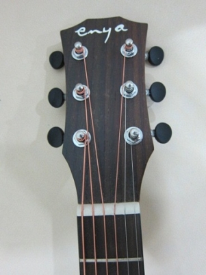 กีต้าร์เบบี้ ไฟฟ้า Enya 36 นิ้ว ของใหม่ รุ่น EB-01 ไม้มะฮอก ลูกบิดเหล็ก งานสวย เสียงดี EQ G-Tone