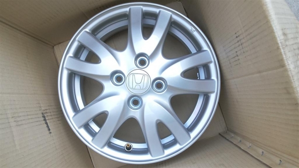 แม็กซ์ Honda brio ใหม่ๆ สวยๆเลย 4รู100 ขอบ14