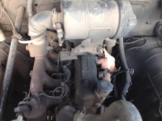 ขายเทเลอร์ 10 ล้อหัวยาวเพลาเดียว  เครื่อง 6BD1 165 HP คัสซีสวย เฟืองท้ายใหญ่จัมโบ้ หางพับไฮดรอริค ทะเบียนชุดโอนพร้อมโอน