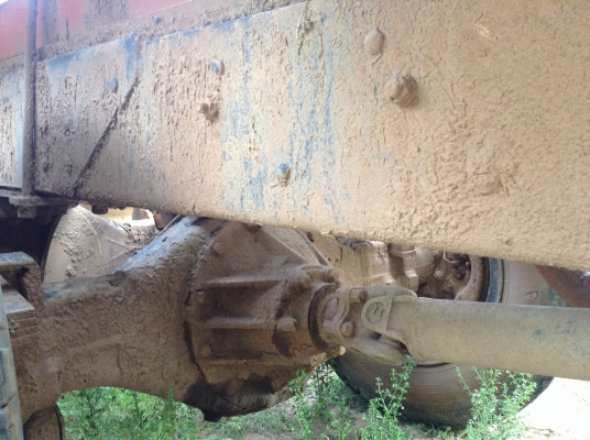 ขายเทเลอร์ 10 ล้อหัวยาวเพลาเดียว  เครื่อง 6BD1 165 HP คัสซีสวย เฟืองท้ายใหญ่จัมโบ้ หางพับไฮดรอริค ทะเบียนชุดโอนพร้อมโอน