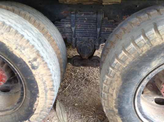 ขาย 10 ล้อหัวยาว 2 เพลาใหญ่จัมโบ้ 200 เครื่อง EH700 168 แรงม้า สโลว์เกียร์กลาง คานหน้าใหญ่ พาวเวอร์ คัสซีสวยตลอดเส้น ยางเต็ม ทะเบียนเต็มพร้อมโอนครับ