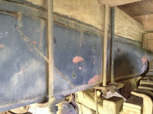 ขาย 10 ล้อหัวยาว 2 เพลาใหญ่จัมโบ้ 200 เครื่อง EH700 168 แรงม้า สโลว์เกียร์กลาง คานหน้าใหญ่ พาวเวอร์ คัสซีสวยตลอดเส้น ยางเต็ม ทะเบียนเต็มพร้อมโอนครับ