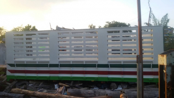 กะบะเหล็ก.7เมตร.คานกว้าง.84.เซน.สภาพสวยพร้อมใช้..95.000.บ กะบะเหล็ก.7เมตร.คานกว้าง.84.เซน.สภาพสวยพร้อมใช้..95.000.บ