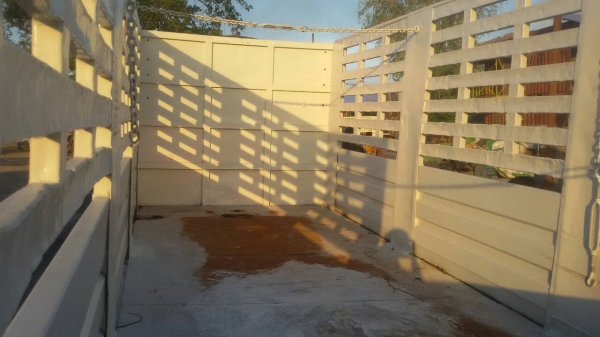 กะบะเหล็ก.7เมตร.คานกว้าง.84.เซน.สภาพสวยพร้อมใช้..95.000.บ กะบะเหล็ก.7เมตร.คานกว้าง.84.เซน.สภาพสวยพร้อมใช้..95.000.บ