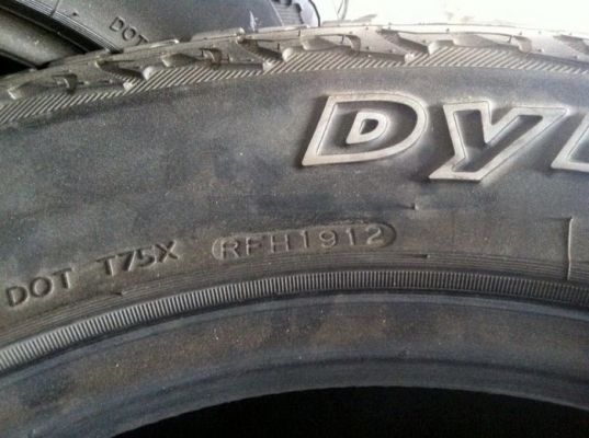ขายยางขอบ17 Hankook Dynapro ATM  265 65 r17 ปี12