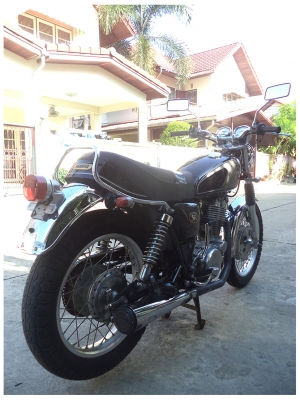 Yamaha Sr400 เครื่องแน่นๆ มือ1ในไทย Yamaha Sr400 เครื่องแน่นๆ มือ1ในไทย
