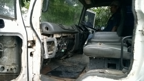 270แรง ปี*2005 จดทะเบียน ปี*51 ยูโร2...หัวเก๋งไม่ค่อยสวย ต้องเก็บงาน