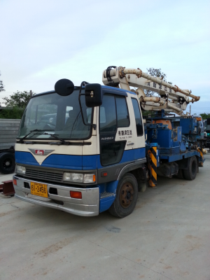 ขายรถปั๊มปูน พร้อมทะเบียนแท้ ป้ายเหลือง  เก่าญี่ปุ่นไม่เคยใช้งานในไทย