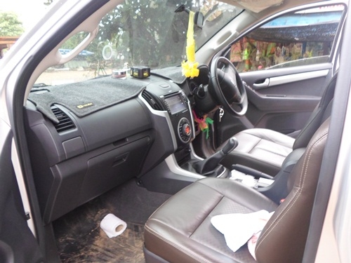 (ลดราคาเหลือ70)ขายอีสุสุ วีคอส 4x4 ปี13 สี่ประตู สภาพใหม่มากเจ้าของฝากขายครับ (ลดราคาเหลือ70)ขายอีสุสุ วีคอส 4x4 ปี13 สี่ประตู สภาพใหม่มากเจ้าของฝากขายครับ