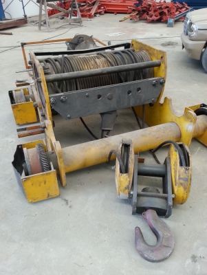 ขายเครน20ตัน2ชุดพร้อมใช้1ชุดใช้ไม่ได้1ชุดราคารวม 400,000 บาท ขายเครน20ตัน2ชุดพร้อมใช้1ชุดใช้ไม่ได้1ชุดราคารวม 400,000 บาท