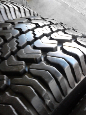 255/70R15 MICHELIN  LTX  A/T  ดอกยางลุยๆ ติดต่อโทร.081-427-3941