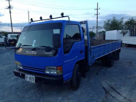 6ล้ออีซูซุNPR/130HP