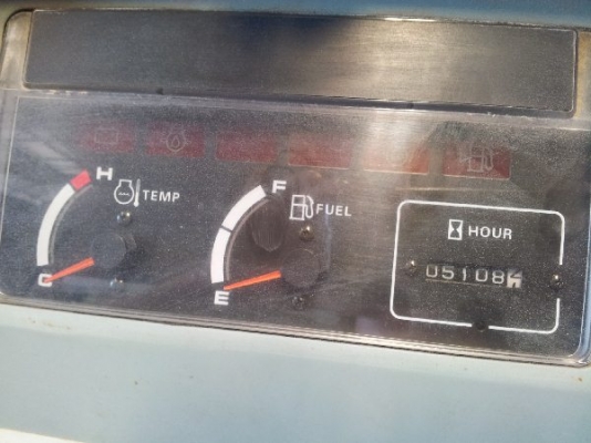 ขายด่วน! รถกระเช้า HX220B:Hitachi 22m. นำเข้าจากญี่ปุ่น T.0813062283