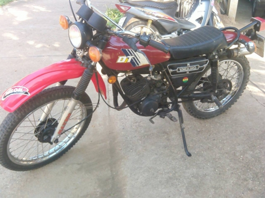 yamaha dt 100 cc มีทะเบียนพร้อมชุดโอน สภาพสวยๆรถใช้งานปกติ yamaha dt 100 cc มีทะเบียนพร้อมชุดโอน สภาพสวยๆรถใช้งานปกติ