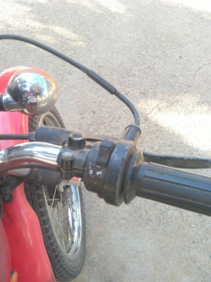 yamaha dt 100 cc มีทะเบียนพร้อมชุดโอน สภาพสวยๆรถใช้งานปกติ yamaha dt 100 cc มีทะเบียนพร้อมชุดโอน สภาพสวยๆรถใช้งานปกติ