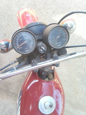 yamaha dt 100 cc มีทะเบียนพร้อมชุดโอน สภาพสวยๆรถใช้งานปกติ yamaha dt 100 cc มีทะเบียนพร้อมชุดโอน สภาพสวยๆรถใช้งานปกติ