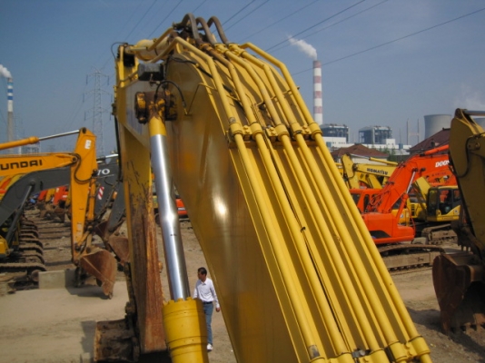 รถแบคโฮมือสอง KOMATSU PC400-7 สภาพรถเยี่ยม 090-268-2646