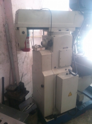 ขายครับขายมิลลิ่ง m3 พิเศษ เพลาตั่งและเพลานอนในตัวเดียวกัน มีฟิต 2 เเกน เกียร์บล็อก สภาพใช้งาน 85000 บาท (หัวแบ่งไม่เกี่ยว) ช่างเอก 0814583376