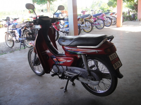 ขายฮอนด้าดรีม เอ็กซ์เซล สีแดง สภาพเดิมสวยพร้อมใช้ ( ทะเบียนพร้อมชุดโอน )
