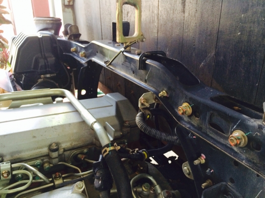 ขาย6ล้อเมก้าปี49 วิ่งแค่75000โลครับ ขาย6ล้อเมก้าปี49 วิ่งแค่75000โลครับ