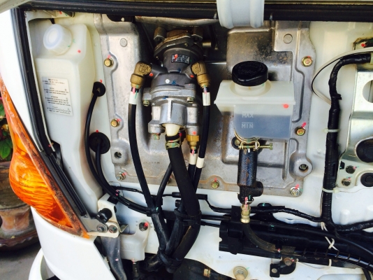 ขาย6ล้อเมก้าปี49 วิ่งแค่75000โลครับ ขาย6ล้อเมก้าปี49 วิ่งแค่75000โลครับ