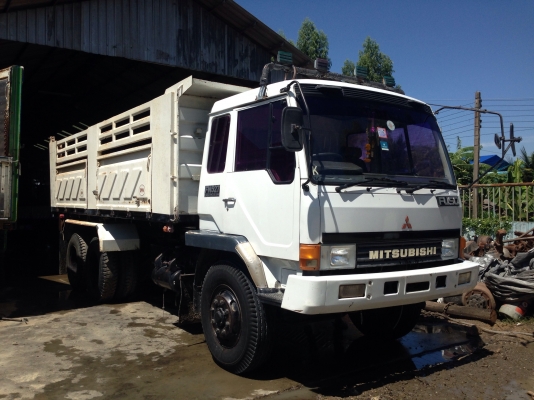 รถ10ล้อดั้ม 10เกียร์ มิสซูบิชิ527 TD16xx ปี37 กะบะ3มิตรลอนเฉียง สภาพสวยมาก เดิมๆ ติดต่อคุณไก่086-1237456